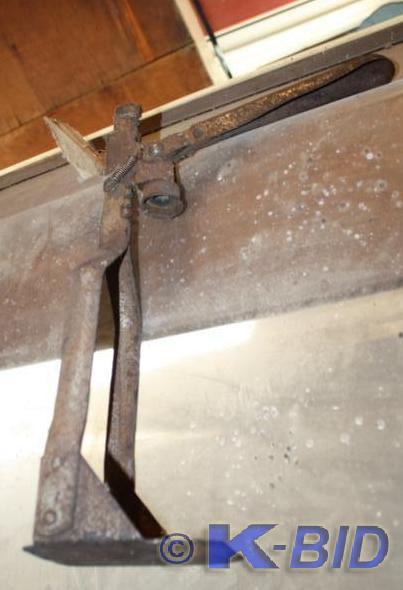 lot 215 image: Vintage bottle capper 16 tall