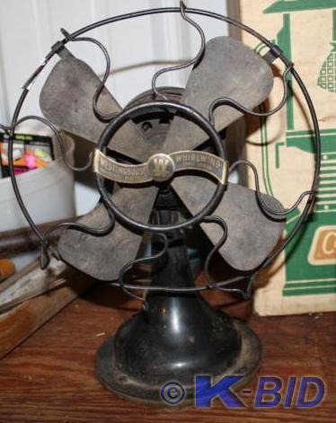 lot 23 image: Vintage Westinghouse Whirlwind styl...
