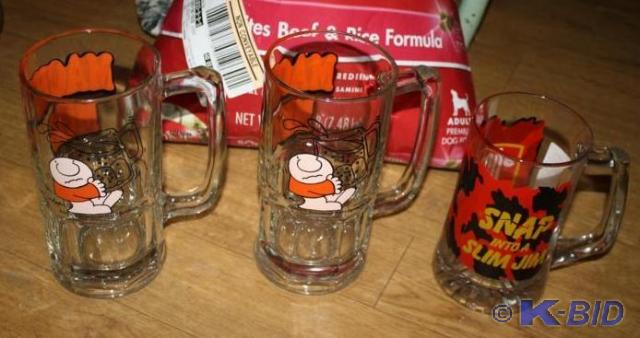 lot 238 image: 2 Rare Heavy Large Ziggy Macho Mugs...