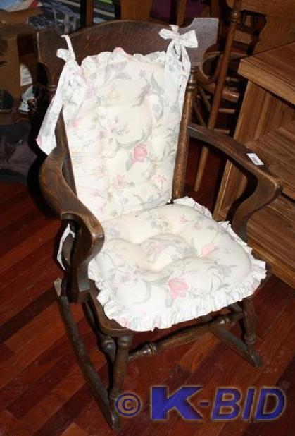 lot 241 image: Antique Oak wood rocking chair