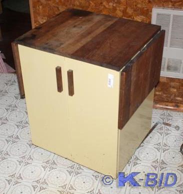 lot 275 image: Metal kitchen cabinet with drop lea...