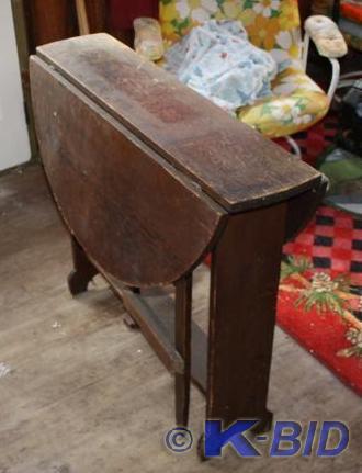 lot 277 image: Antique drop leaf table 36x10 &acir...