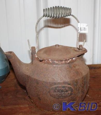 lot 28 image: Rare vintage John Wright cast iron ...