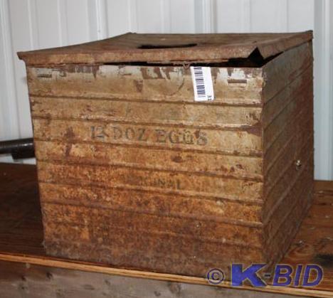 lot 31 image: Rare Antique metal 12 dozen egg cra...