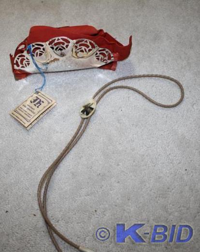 lot 337 image: vintage hand made Scrimshaw bolo ti...