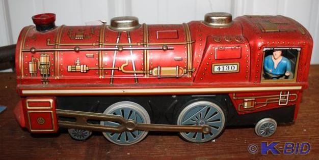 lot 35 image: Vintage metal toy train 13 long, b...