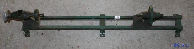 lot 40 image: Vintage lathe 32 long