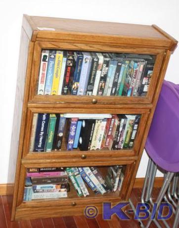 lot 53 image: Oak lawyers book case 38x24x9 in gr...