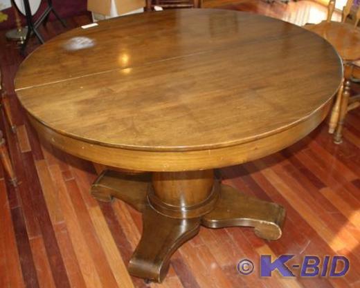 lot 54 image: Antique round oak table with excell...