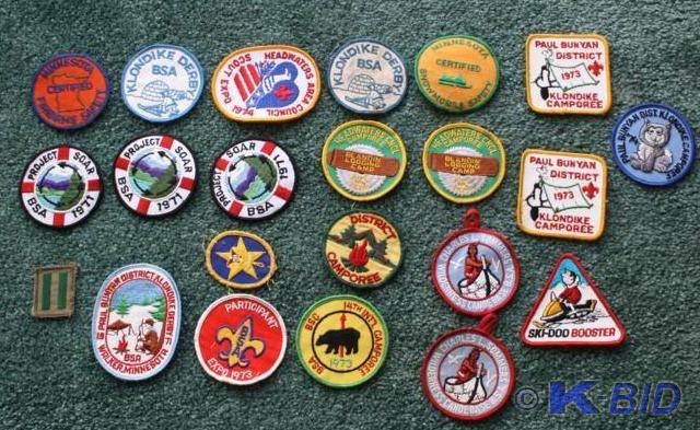 lot 90 image: Vintage collectable Boy Scout Badge...